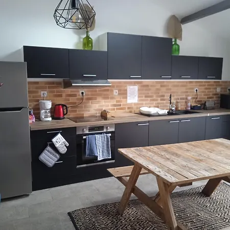 Les Rosiers Au Domaine Des Sauvineries Feriehus *